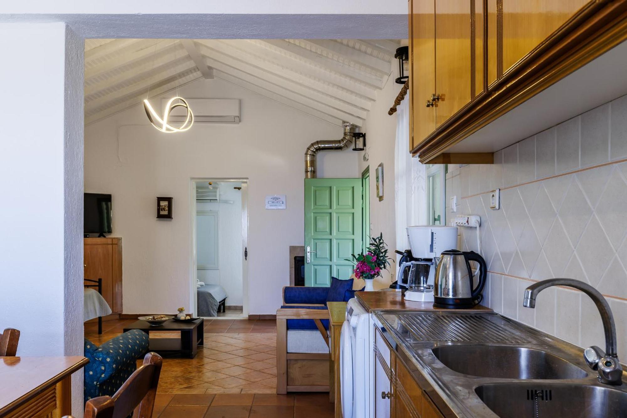 Atheato Nerissa Cottage - Skopelos Glossa מראה חיצוני תמונה